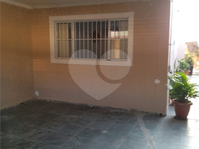 Sobrado à venda com 3 quartos em Artur Alvim, São Paulo, SP