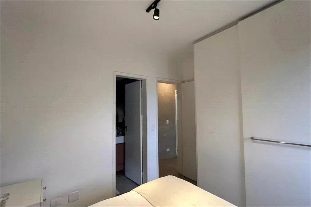 Apartamento à venda com 3 quartos, sendo 1 suíte, em Vila Madalena, São Paulo, SP