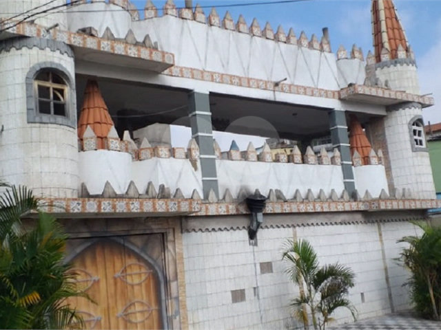 Sobrado à venda com 5 quartos, sendo 1 suíte,  em Freguesia do Ó, São Paulo, SP
