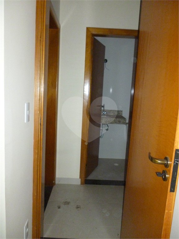 Casa à venda com 3 quartos, sendo 1 suíte, no condomínio Residencial Vila Primavera (zona Norte), São Paulo - SP