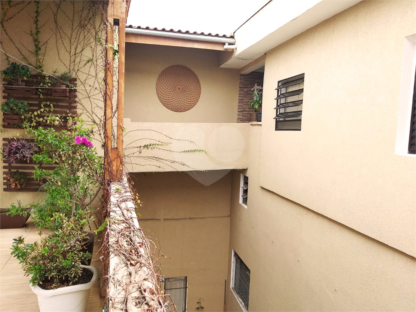 Casa Térrea à venda com 3 quartos, sendo 1 suíte, em Jardim Marisa, São Paulo, SP