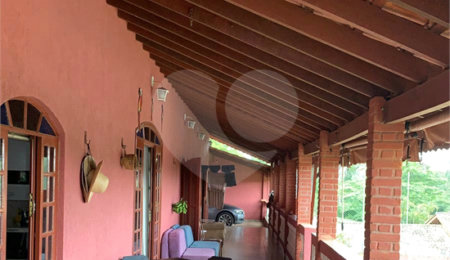Casa à venda com 4 quartos, sendo 1 suíte,  em Loteamento Rancho Maringá II, Atibaia, SP