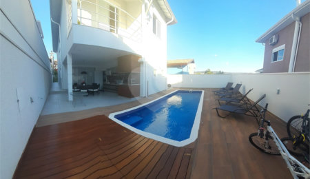 Casa à venda com 3 quartos, sendo 2 suítes,  no condomínio Terras do Oriente, Valinhos - SP