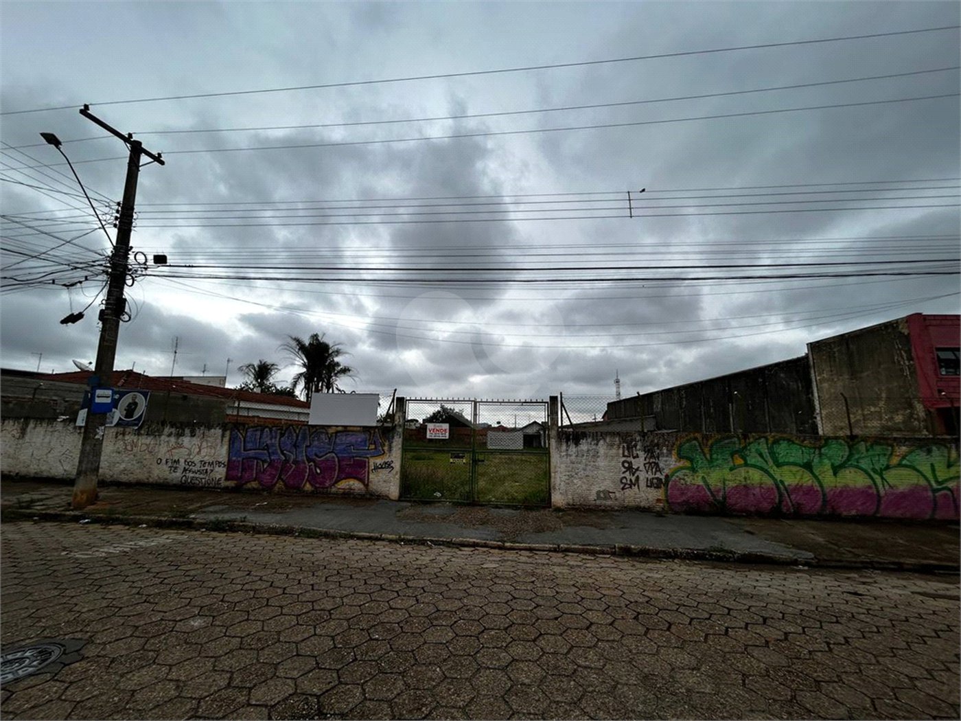 Terreno à venda com 1 quarto em Vila Aurora, Itapetininga, SP