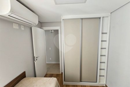 Apartamento à venda com 3 quartos, sendo 1 suíte,  em Jardim Caboré, São Paulo, SP