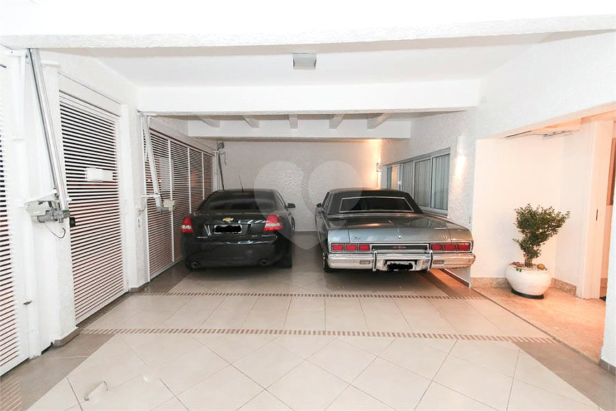 Sobrado à venda com 4 suítes em Tremembé, São Paulo, SP