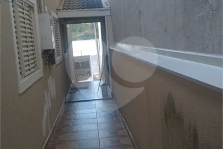 CASA A VENDA, MONTE CASTELO, 3 DORMITORIOS, 2 VAGAS DE GARAGEM, SJC/SP