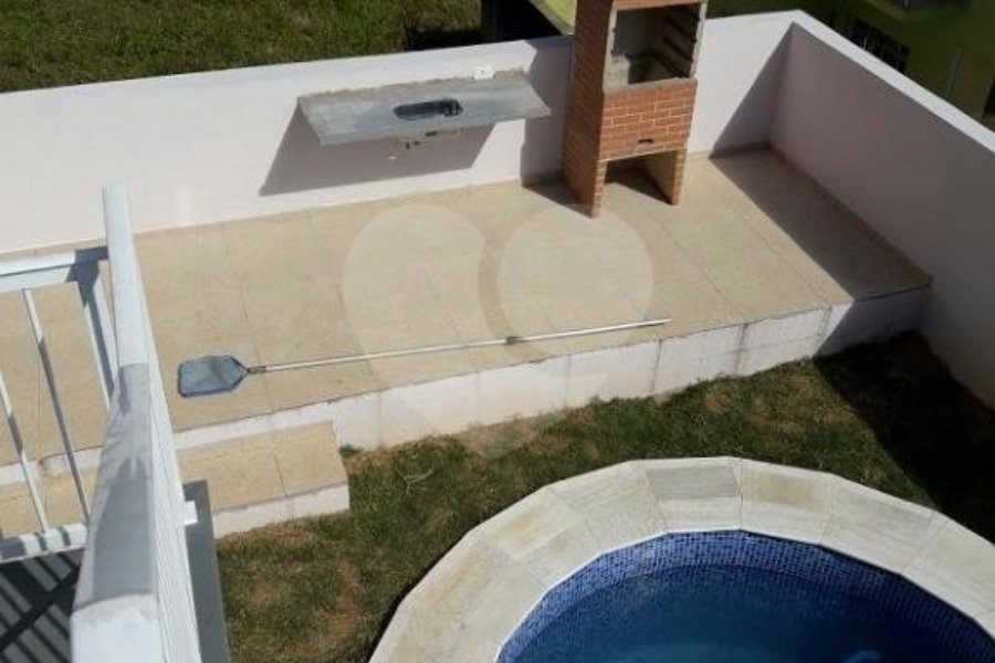 Sobrado à venda com 3 quartos, sendo 1 suíte, em Villa Verde, Franco da Rocha, SP
