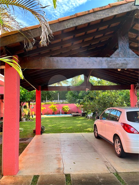 Casa à venda com 3 quartos, sendo 1 suíte,  no condomínio Portal do Sabiá, Araçoiaba da Serra - SP