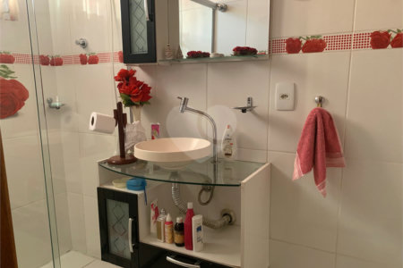Casa Térrea à venda com 3 quartos, sendo 1 suíte, em Vila Romana, São Paulo, SP