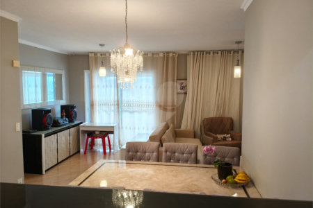 Apartamento à venda com 2 quartos, sendo 1 suíte, no Centro, São Bernardo do Campo, SP