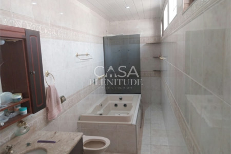 Casa Térrea à venda com 3 quartos, sendo 1 suíte, em Éden, Sorocaba, SP