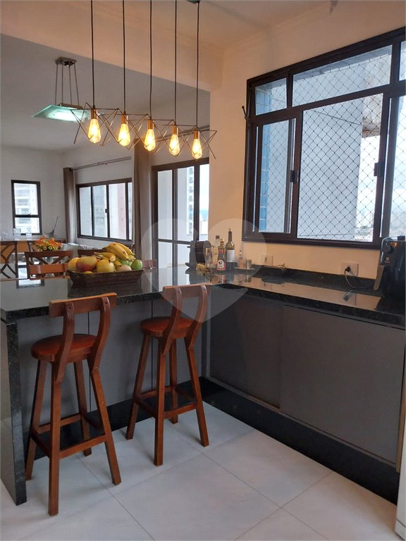 Apartamento à venda com 4 quartos, sendo 1 suíte,  em Vila Ipojuca, São Paulo, SP