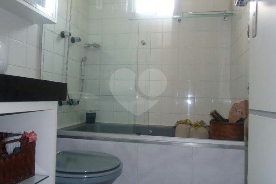 Apartamento à venda com 3 quartos, sendo 1 suíte, em Jardim das Laranjeiras, São Paulo, SP