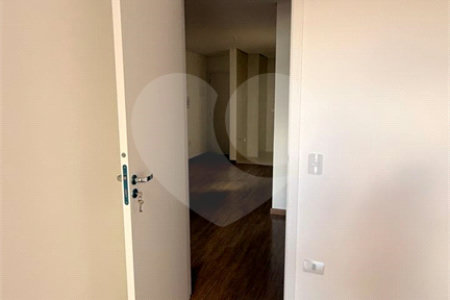 Apartamento à venda com 2 quartos em Santa Maria, Santo André, SP