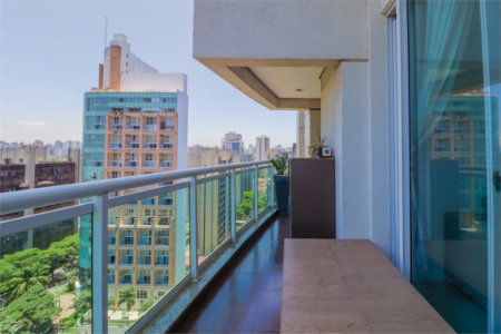 Apartamento à venda com 3 quartos, sendo 2 suítes, em Cidade Monções, São Paulo, SP
