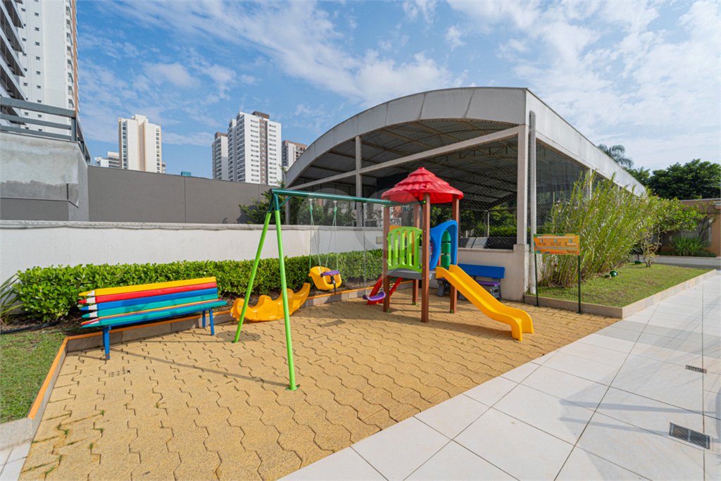 Apartamento à venda com 2 quartos, sendo 1 suíte, em Jardim Prudência, São Paulo, SP