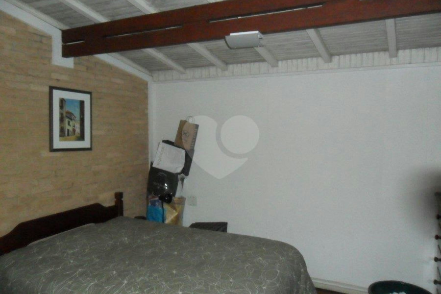 Sobrado à venda com 3 quartos, sendo 1 suíte, em Vila Albertina, São Paulo, SP