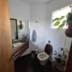 Casa à venda com 4 quartos, sendo 2 suítes, em Cidade São Francisco, São Paulo, SP