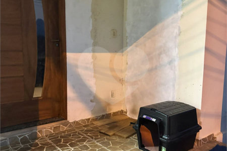 Casa à venda com 2 quartos, sendo 1 suíte,  no Centro, Vinhedo, SP