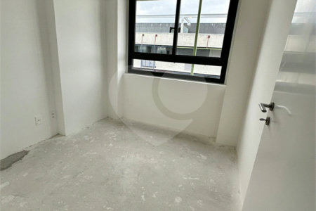 Cobertura à venda com 3 quartos, sendo 1 suíte,  em Vila Ipojuca, São Paulo, SP