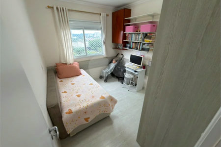 Apartamento à venda com 3 suítes em Jardim Marajoara, São Paulo, SP