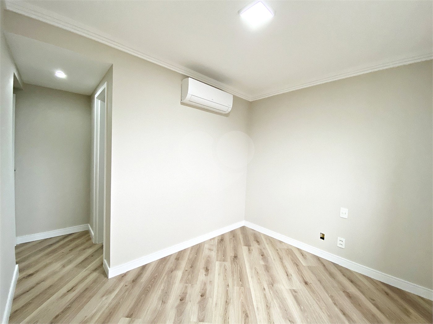 Apartamento à venda com 3 suítes em Santana, São Paulo, SP