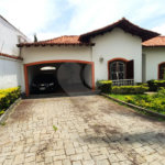 Casa Térrea à venda com 3 quartos, sendo 2 suítes, em Vila Oliveira, Mogi das Cruzes, SP