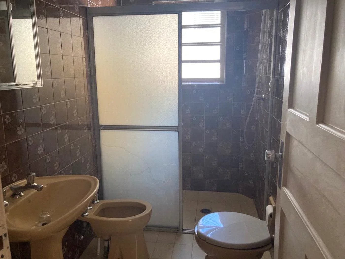 Casa à venda com 3 quartos em Vila Ipojuca, São Paulo, SP