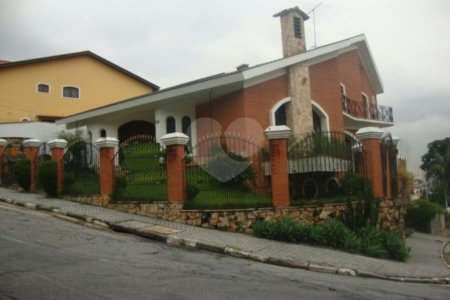 Sobrado à venda com 3 quartos, sendo 1 suíte, em Jardim Franca, São Paulo, SP