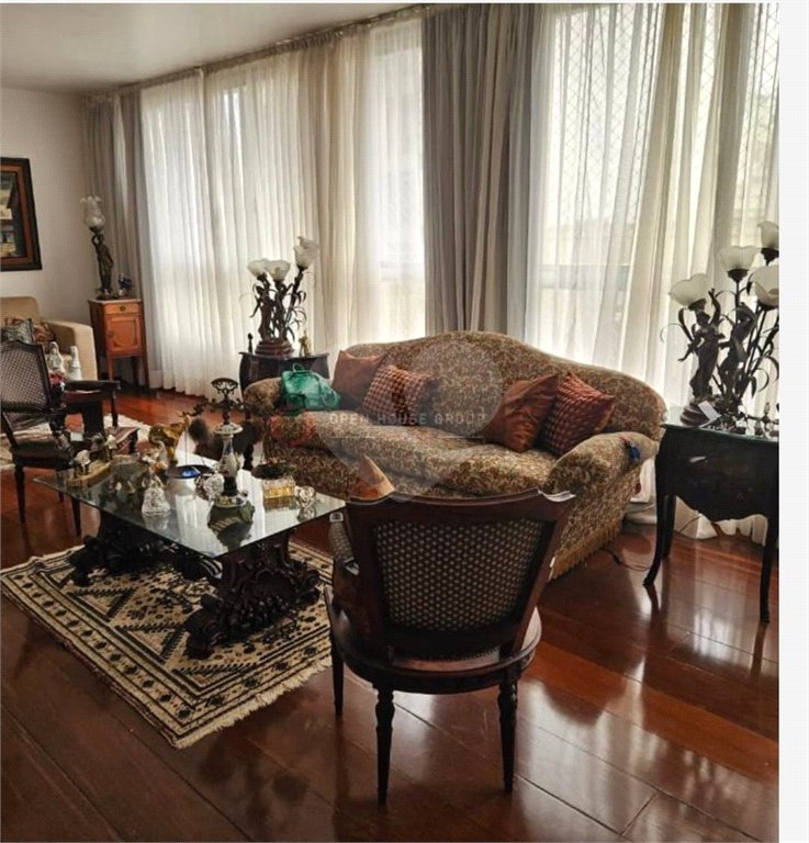 Cobertura à venda com 3 quartos, sendo 1 suíte, em Copacabana, Rio de Janeiro, RJ