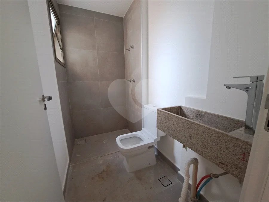 Apartamento à venda com 2 suítes em Jardim Paiquerê, Valinhos, SP