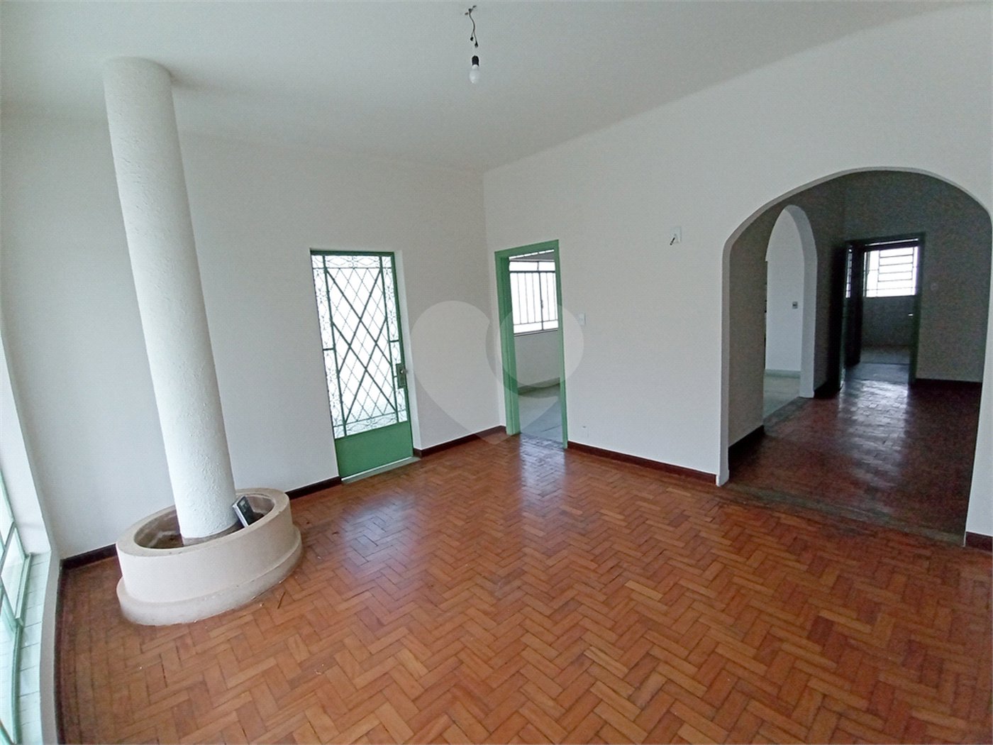 Casa à venda com 3 quartos no Centro, Vinhedo, SP