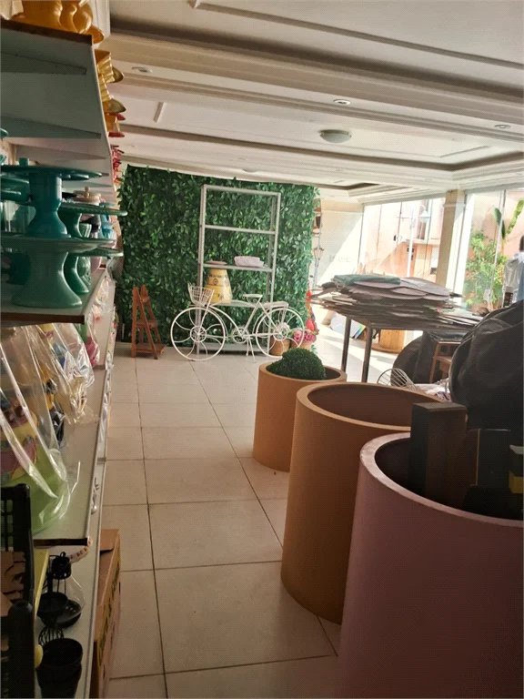 Casa à venda com 4 quartos, sendo 2 suítes, em Vila Indiana, São Paulo, SP