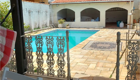 Casa à venda com 6 quartos, sendo 2 suítes,  em Vila Esperia ou Giglio, Atibaia, SP