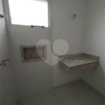 Casa Térrea à venda com 3 suítes em Jardim do Lago, Atibaia, SP