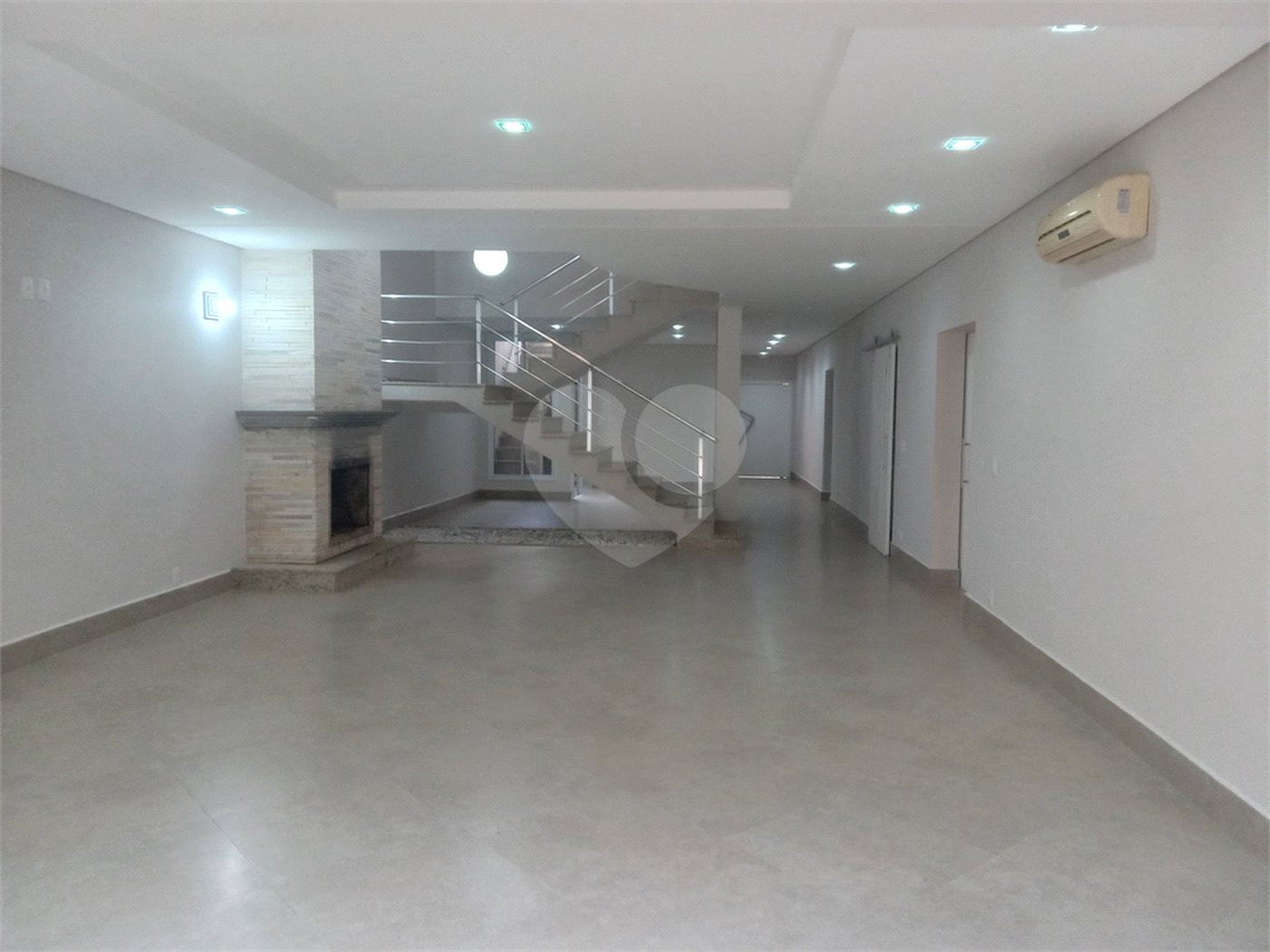 Casa à venda com 4 suítes no condomínio Lago da Boa Vista, Sorocaba - SP