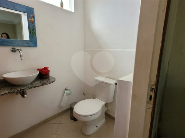 Sobrado à venda com 3 quartos em Santo Amaro, São Paulo, SP