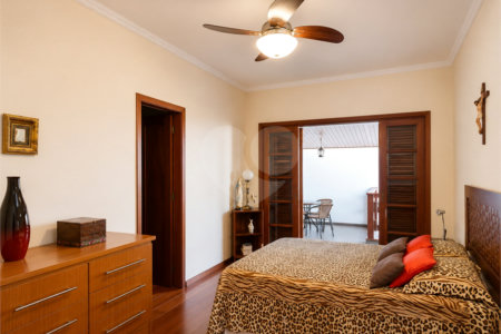 Casa à venda ou para alugar com 4 quartos, sendo 3 suítes, no Centro, Itapetininga, SP