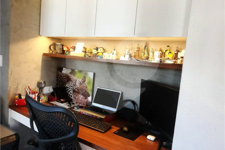 Apartamento à venda com 4 quartos, sendo 2 suítes, em Morumbi, São Paulo, SP