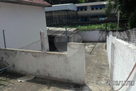 Terreno à venda com 1 suíte em Vila Nivi, São Paulo, SP