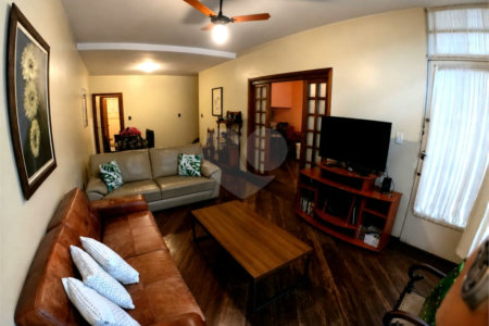 Sobrado à venda com 3 quartos, sendo 1 suíte, em Brooklin, São Paulo, SP