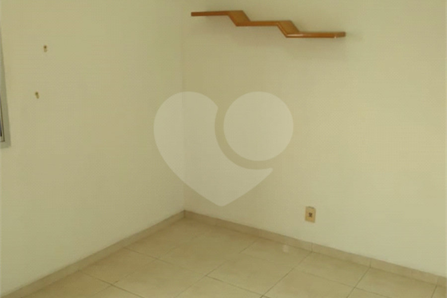 Apartamento à venda com 2 quartos em Parque Edu Chaves, São Paulo, SP