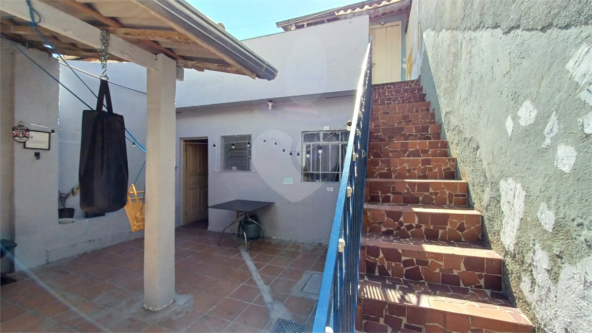 Casa à venda com 3 quartos, sendo 2 suítes,  em Vila Boaçava, São Paulo, SP