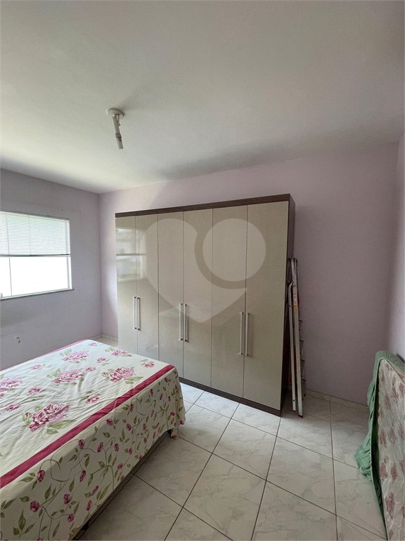 Casa à venda com 5 quartos, sendo 1 suíte, no condomínio Residencial Green Ville, Rio de Janeiro - RJ