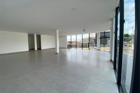 Salão para alugar em Vila Lacíria, Ponta Porã, MS