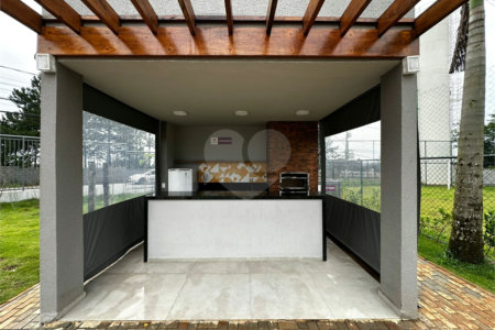 Casa à venda com 2 quartos no condomínio Vila das Paineiras, Suzano - SP