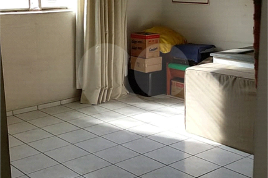 Sobrado à venda com 7 quartos, sendo 1 suíte, em Jardim São Paulo(zona Norte), São Paulo, SP