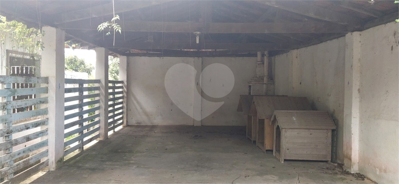 Chácara à venda com 5 quartos, sendo 1 suíte, em Estância São Luís, Suzano, SP
