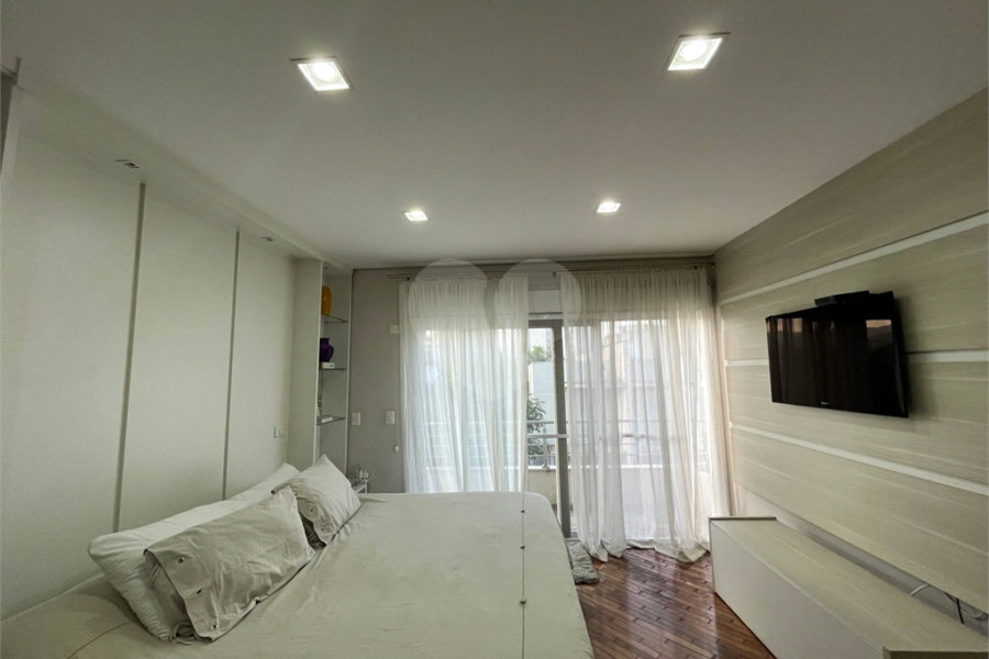 Casa à venda com 4 suítes em Tucuruvi, São Paulo, SP